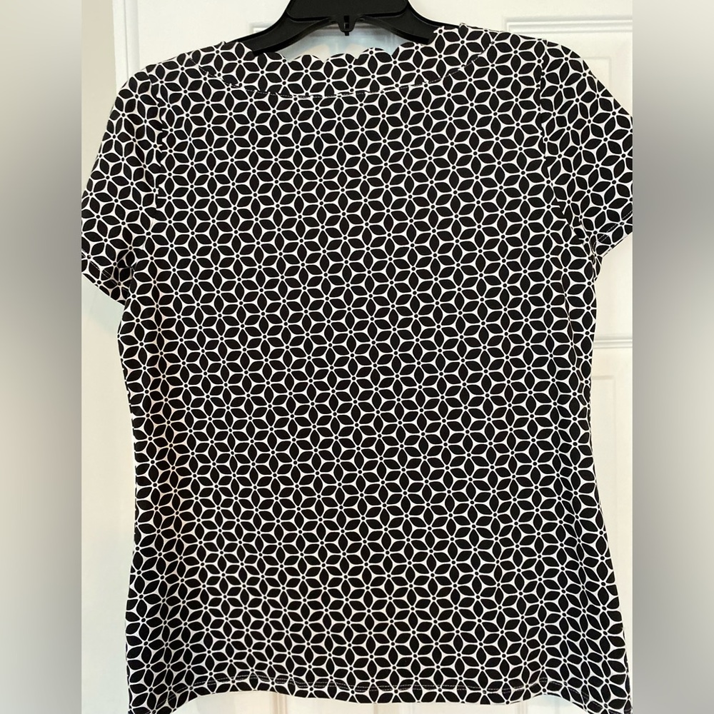 Anne Klein Black and White Fitted Short Sleeve Tee. Small. Adorable cotton NWT - Picture 6 of 11